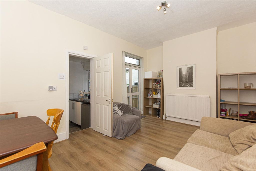 Property photo 1 of 12 Blackshaw Road 26 (9).Jpg