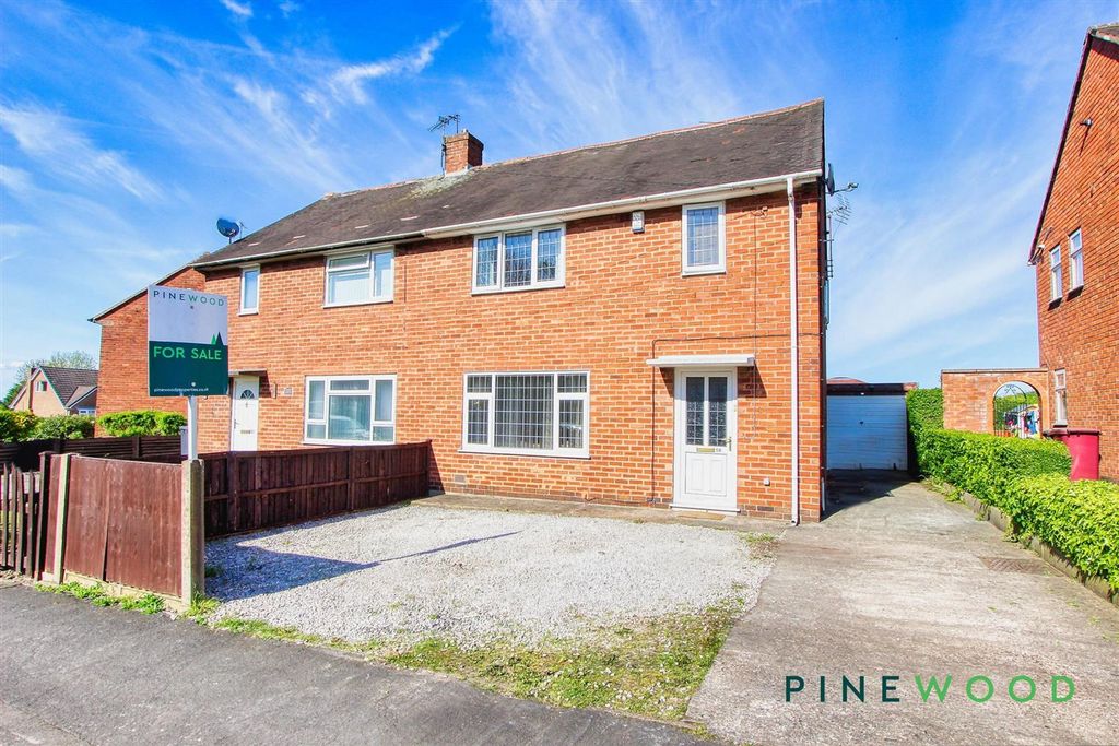 Property photo 1 of 20 Front