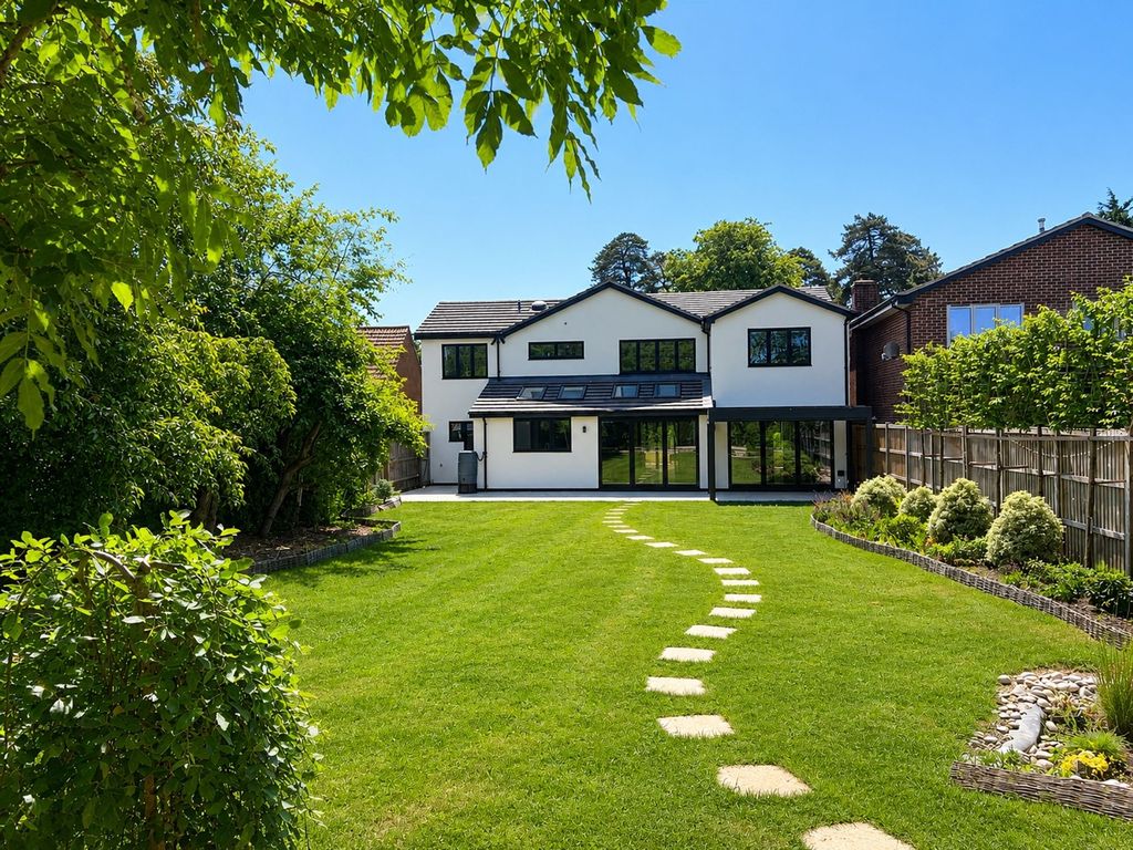 Property photo 1 of 19