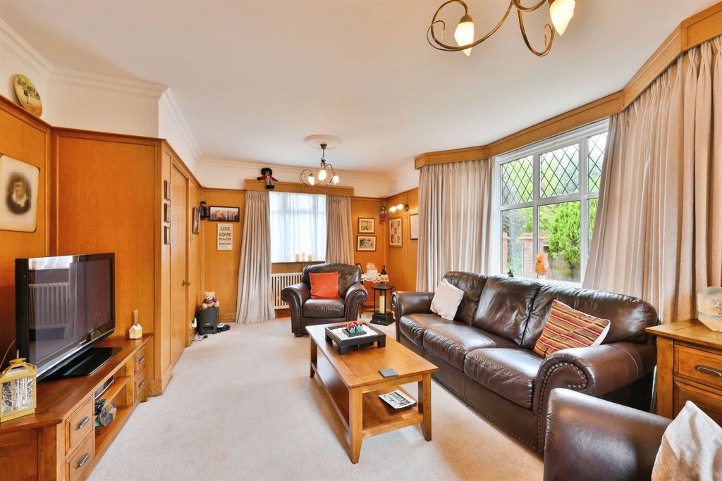 Property photo 3 of 30