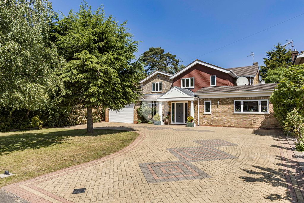 Property photo 1 of 22