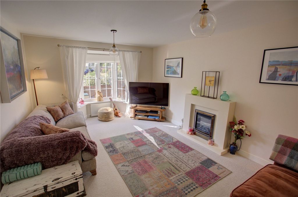Property photo 3 of 18 Picture No. 32
