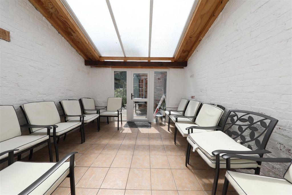 Additional image 16 of 6 bed detached house to rentGreens Lane, Burton Pidsea, Hull HU12