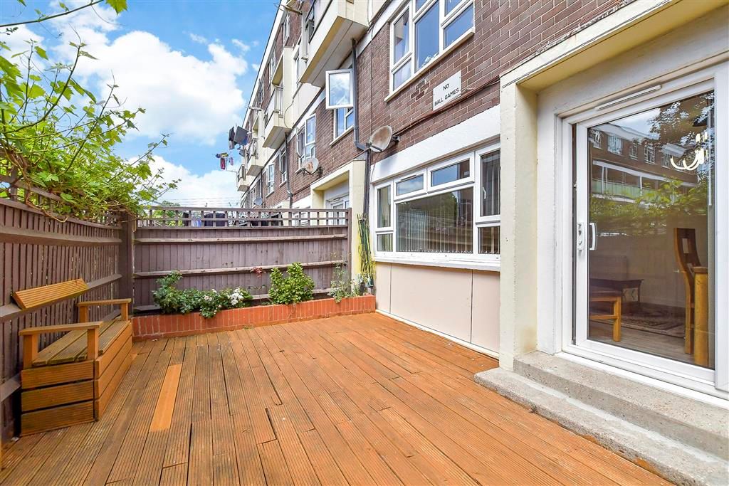 Property photo 1 of 11 Rear Garden