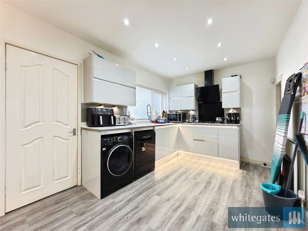 Property photo 2 of 22 Picture No. 10