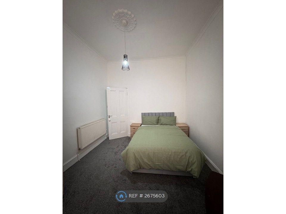 Property photo 1 of 4