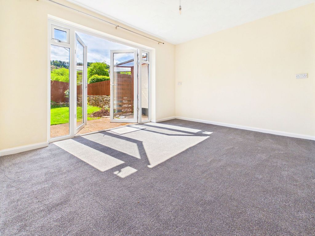 Property photo 3 of 51