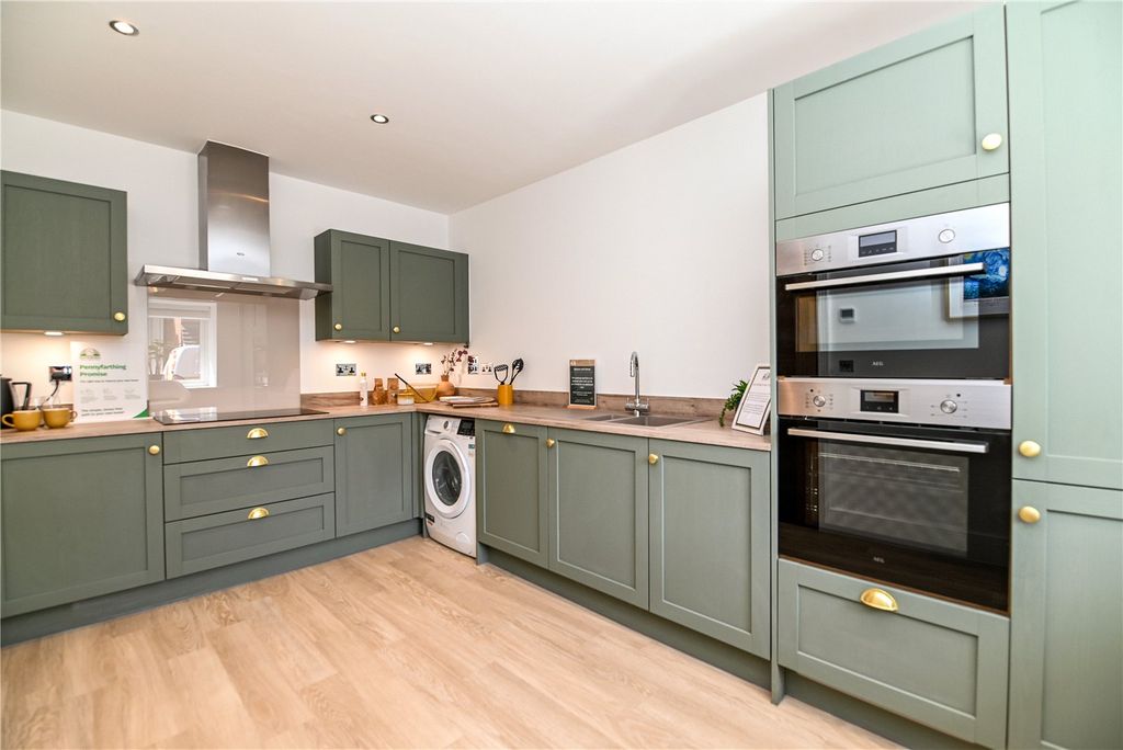 Property photo 2 of 15 Picture No. 06