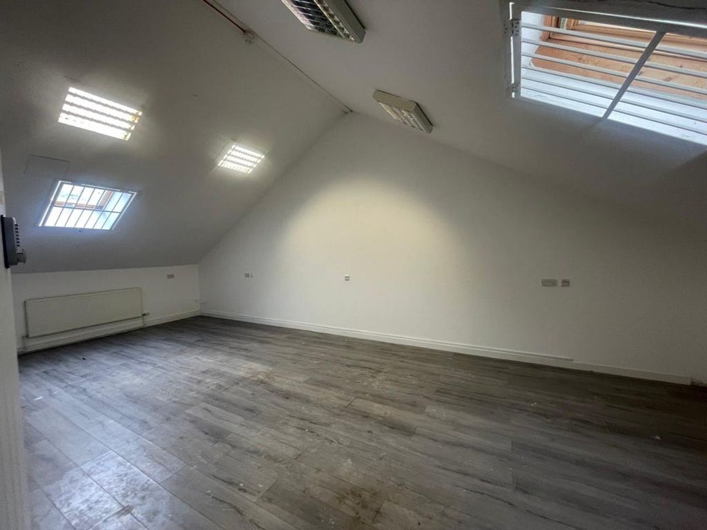 Property photo 2 of 10 Image 2