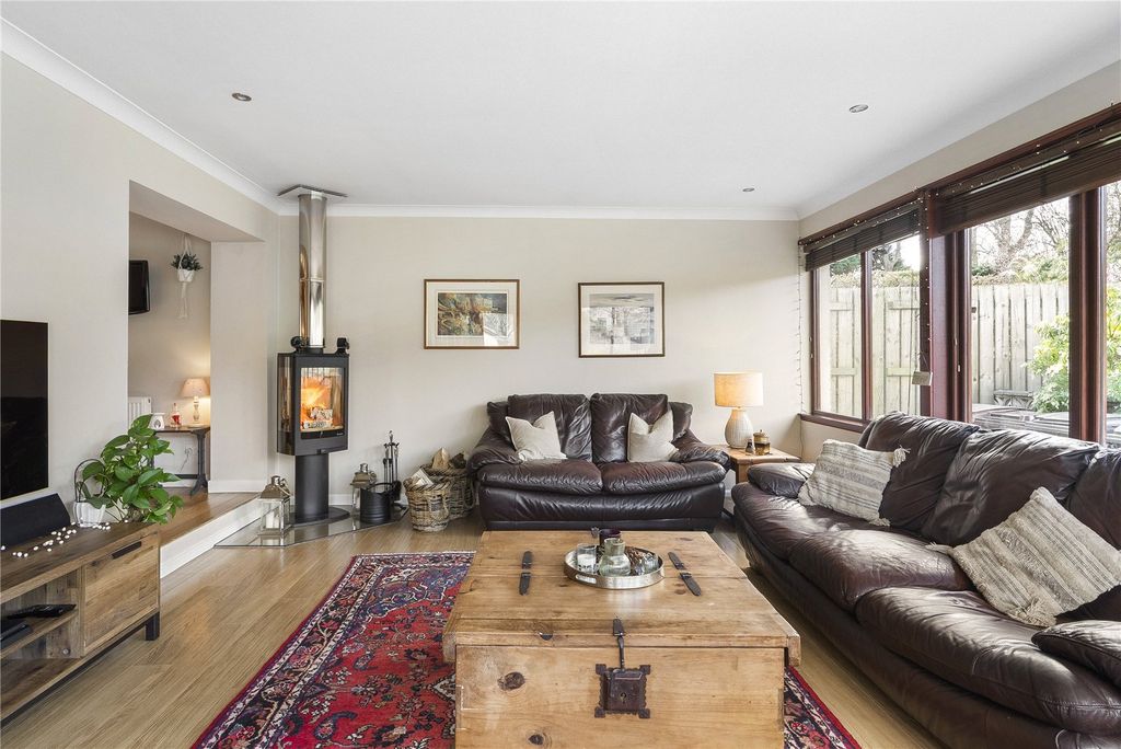 Property photo 2 of 44 Picture No. 47