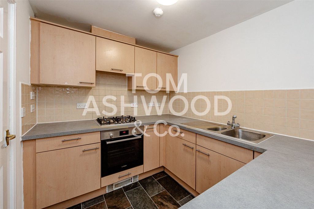 Property photo 2 of 13 Picture No. 22