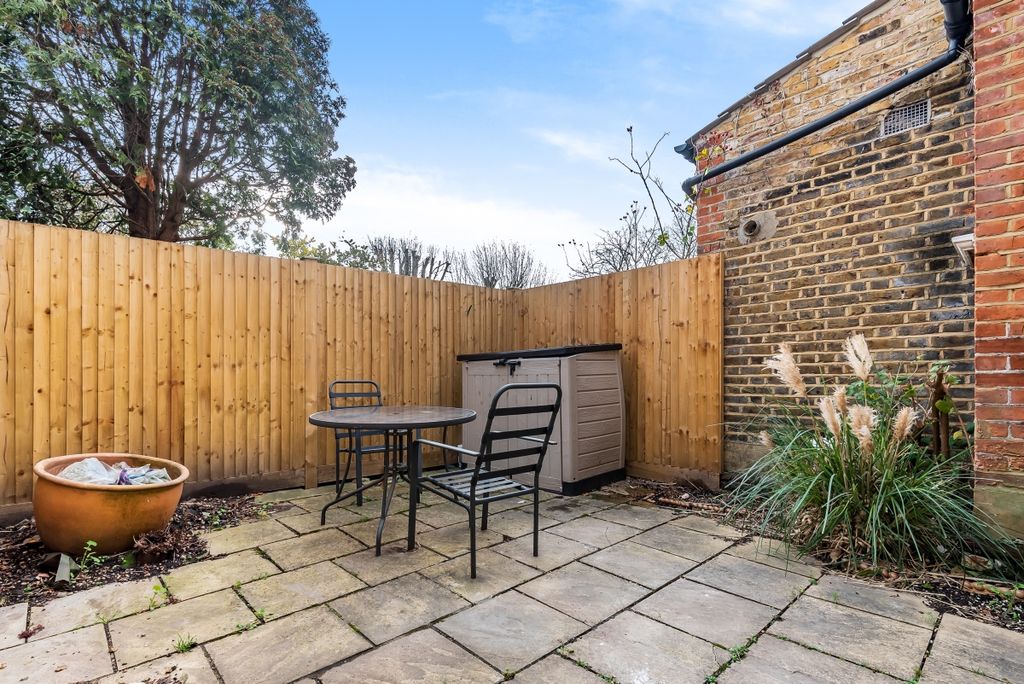 Property photo 3 of 7 795523 (6)