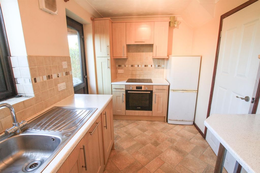 Property photo 2 of 8 Img_1886.Jpg