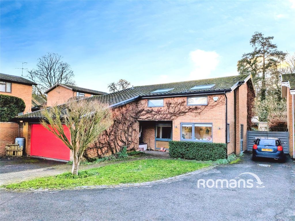 Property photo 1 of 25 Picture No. 41