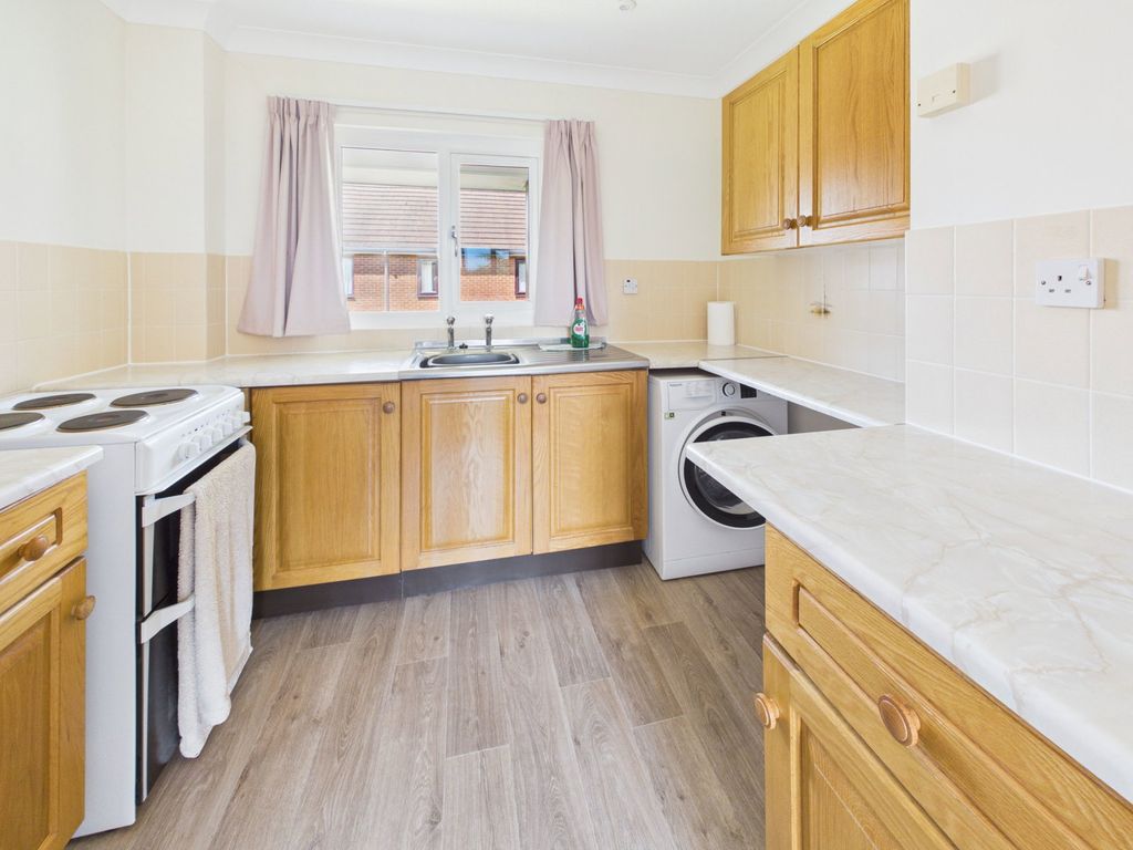 Property photo 3 of 16