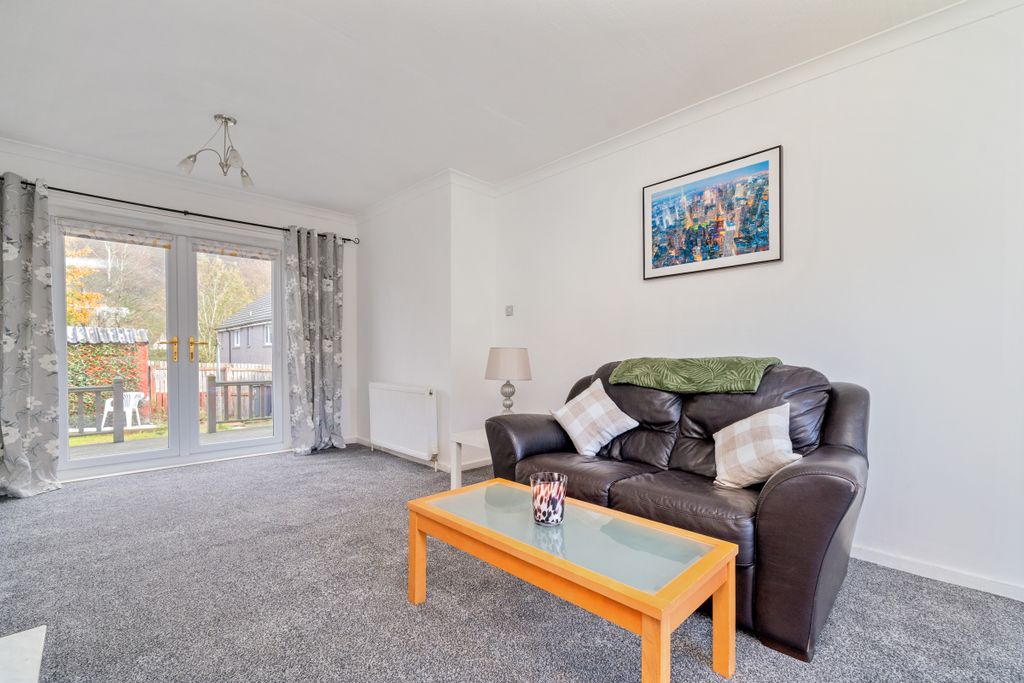 Property photo 3 of 22