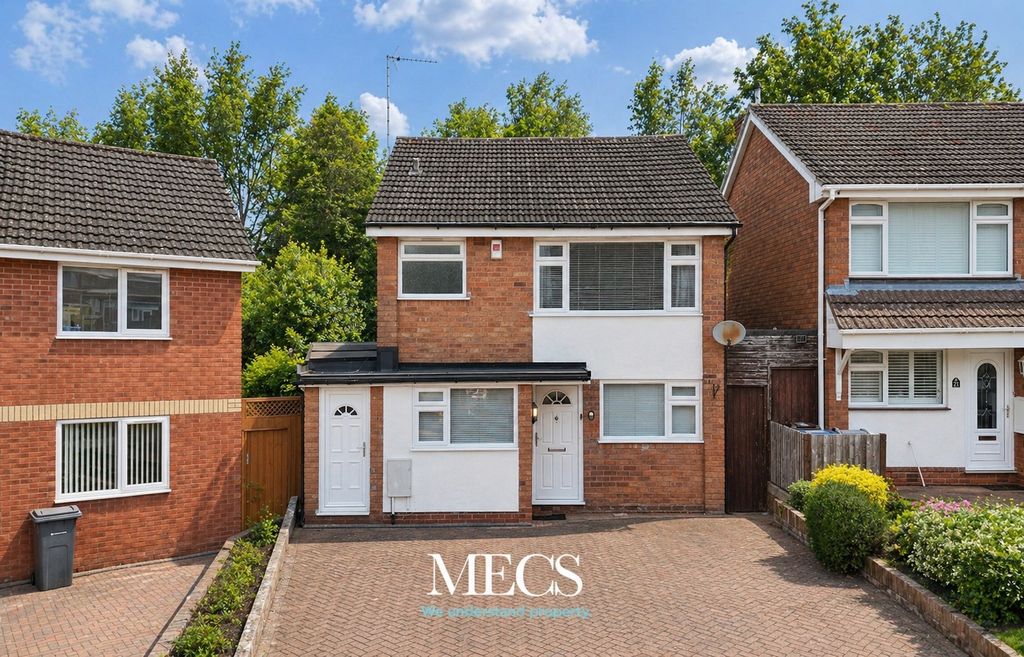 Property photo 1 of 15 4882001