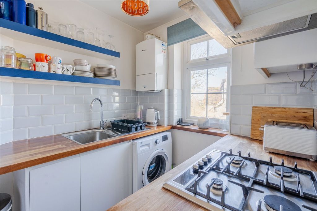 Property photo 3 of 9 Picture No. 02