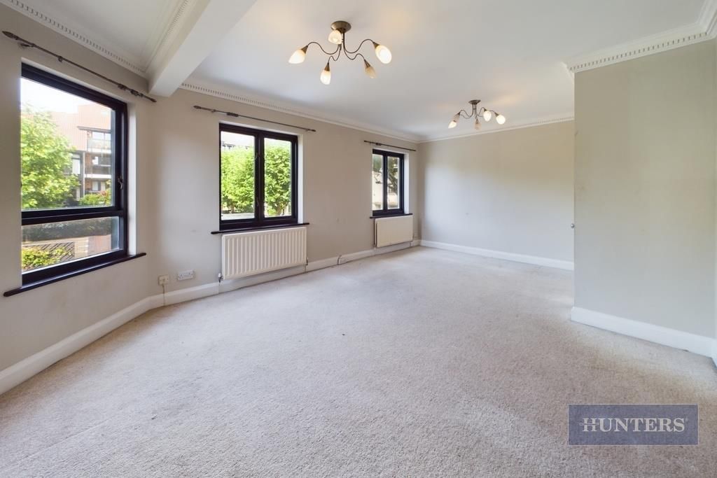 Property photo 3 of 30 Cam01635G0-Pr0297-Still017.Jpg