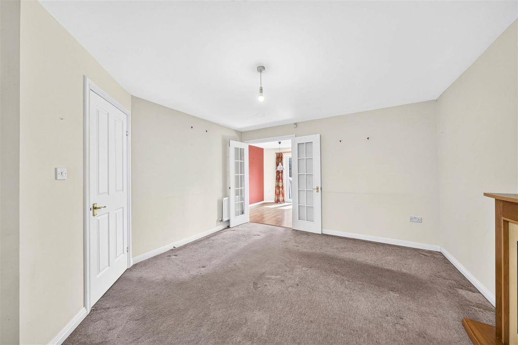 Property photo 3 of 17 3