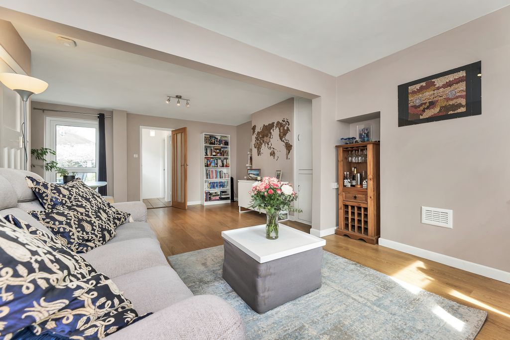 Property photo 3 of 15 Living Room