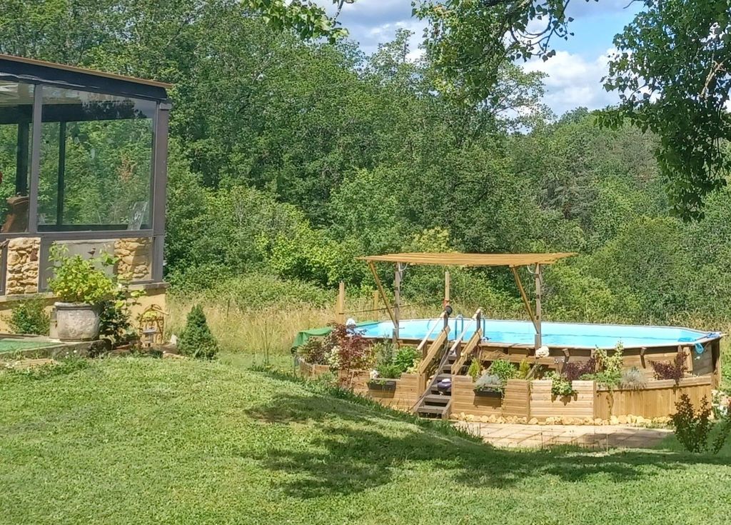 Property photo 2 of 26