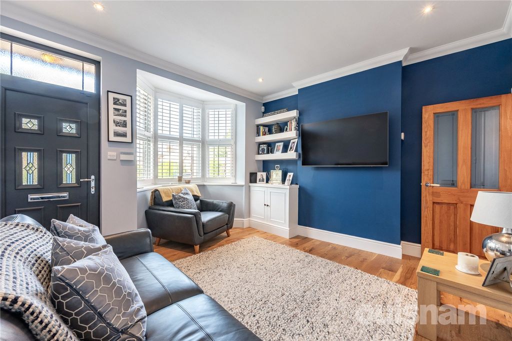 Property photo 2 of 17 Picture No. 01