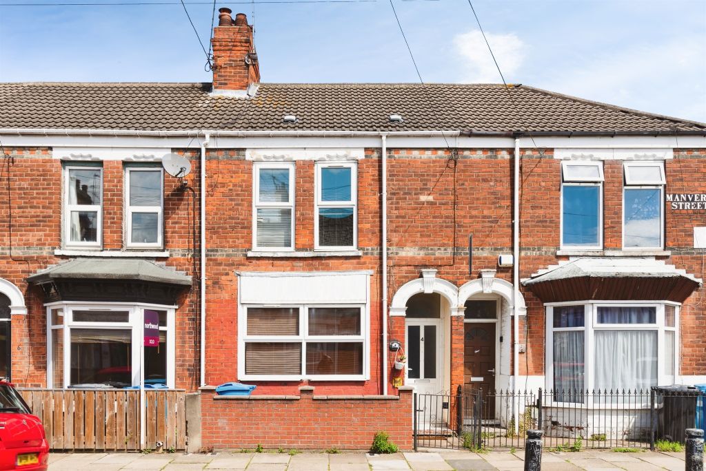 Property photo 1 of 18