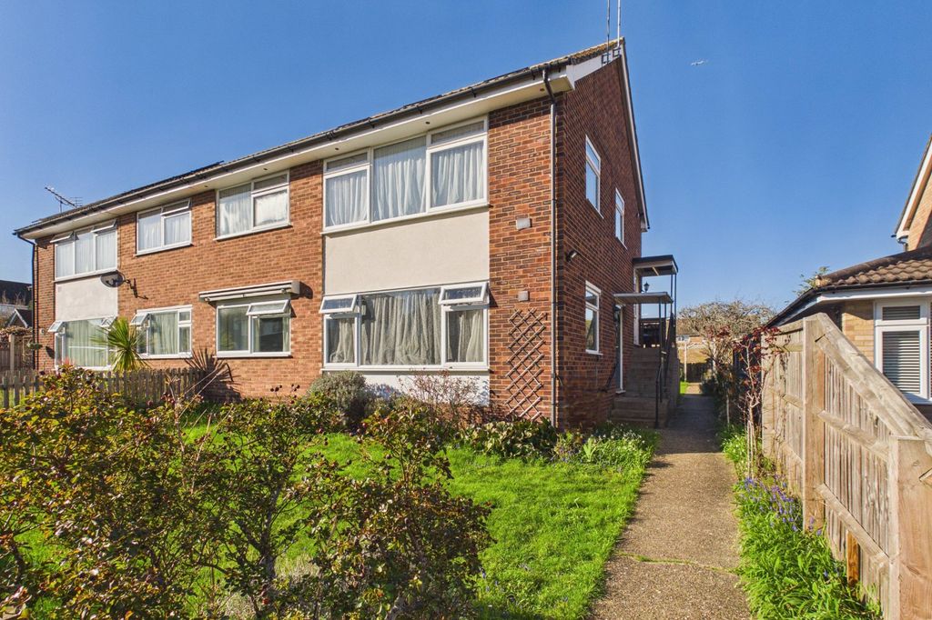 Property photo 1 of 8 Picture No. 16