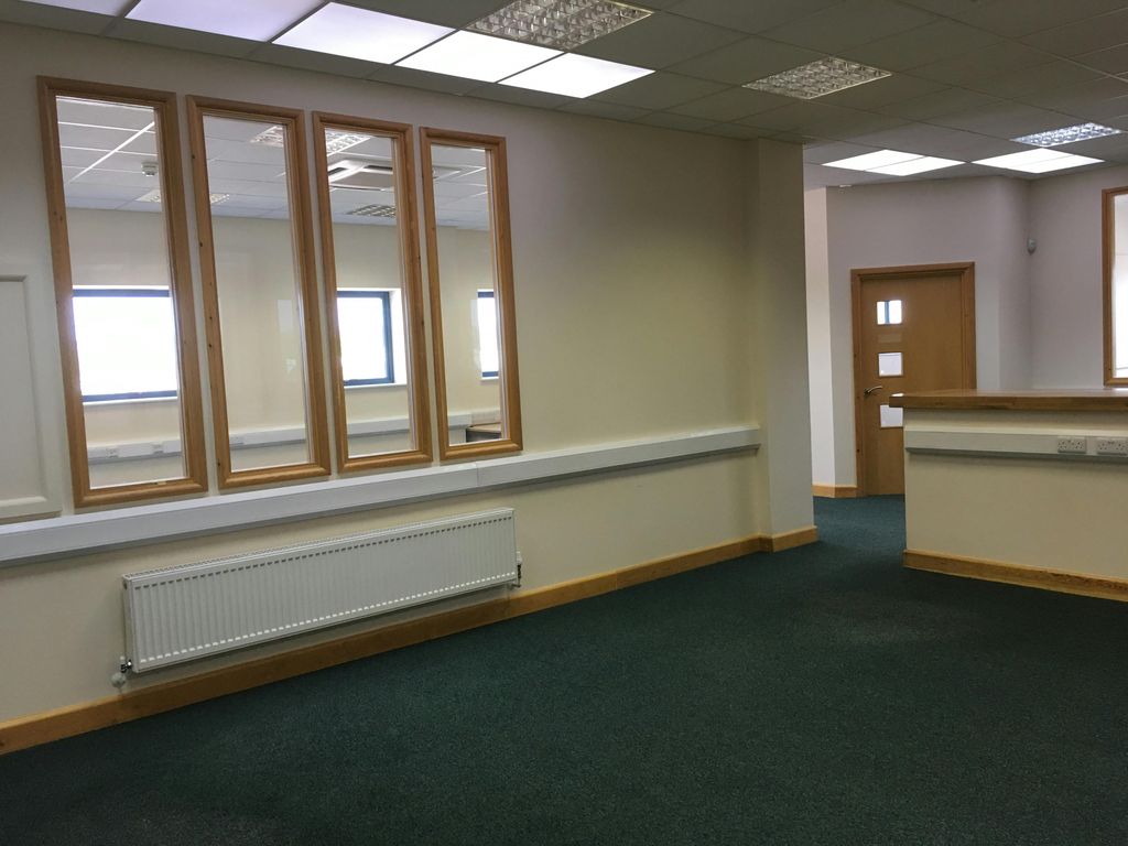 Property photo 2 of 5 Offices 2.Jpg