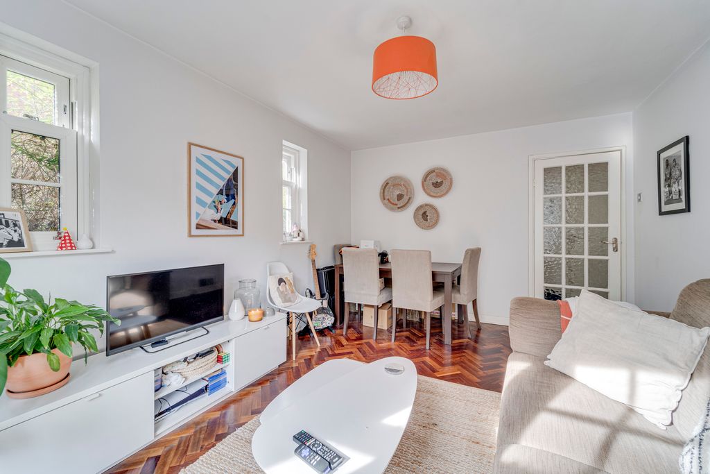 Property photo 2 of 13 Ndb08618_Enfused