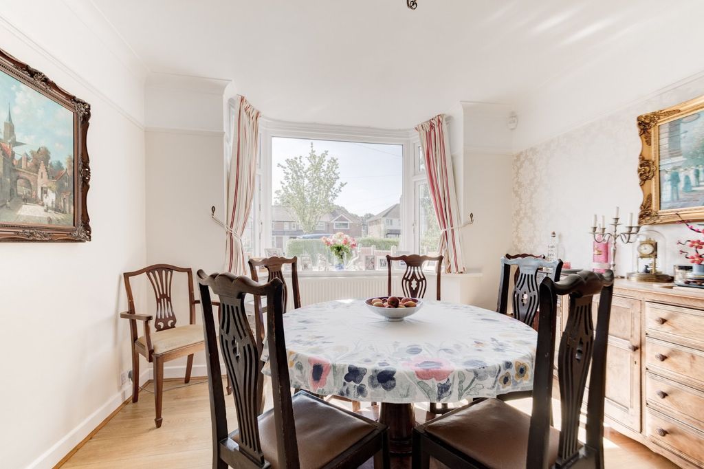 Property photo 3 of 18 Picture No. 05