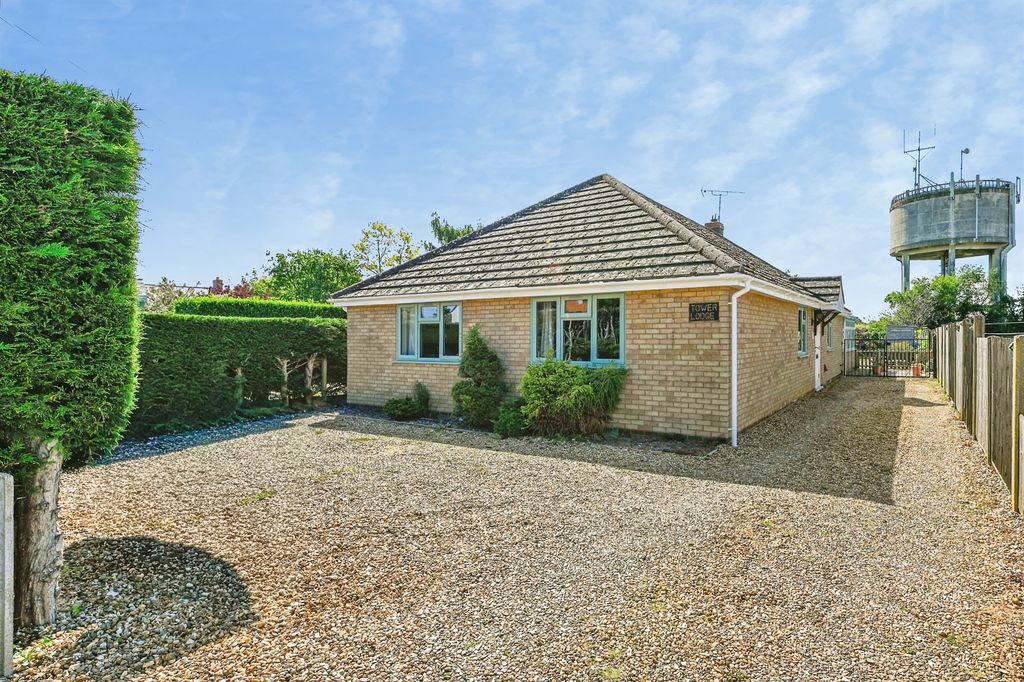 Property photo 1 of 20