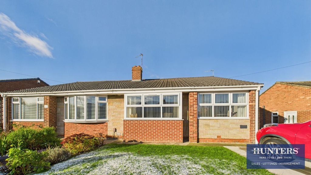 Property photo 1 of 14 External