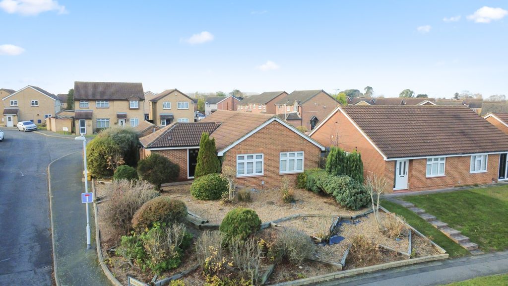 Property photo 3 of 34 4730312