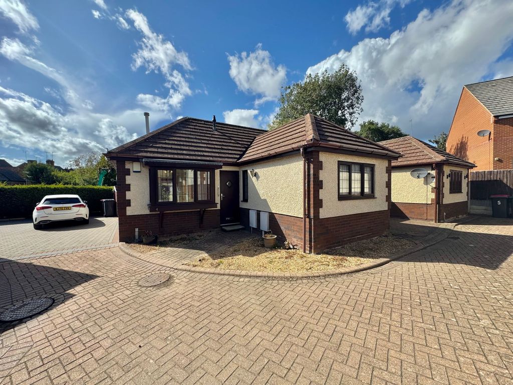 Property photo 1 of 16