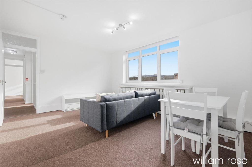 Property photo 3 of 16 Img_5501.Jpg