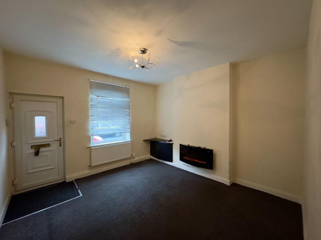 Property photo 3 of 10 Image00003 (2).Jpeg