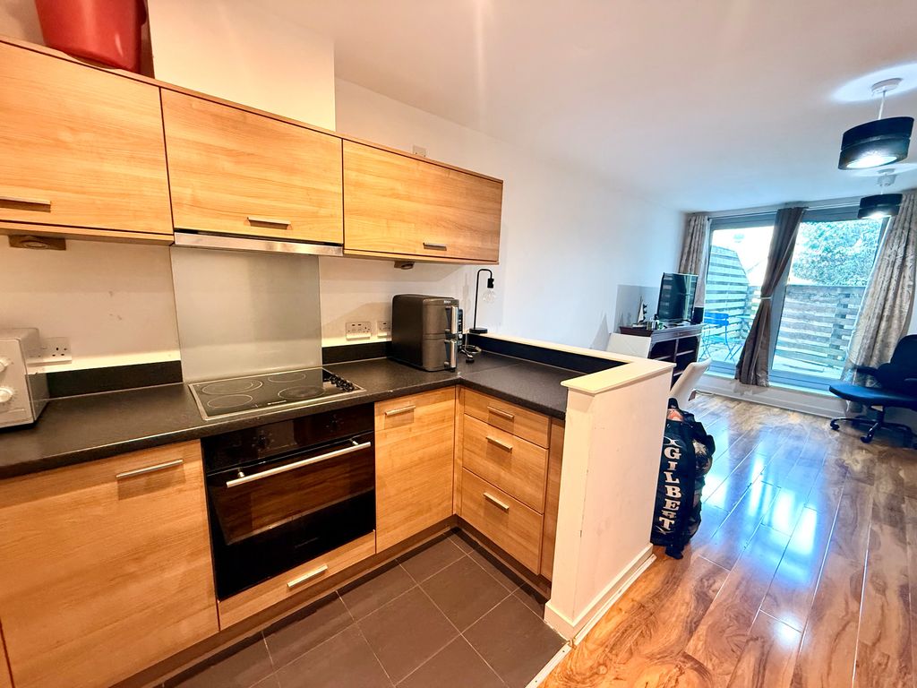 Property photo 3 of 7