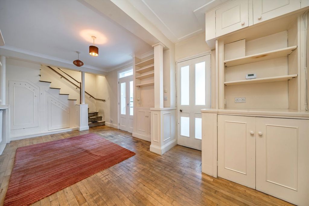 Property photo 2 of 5
