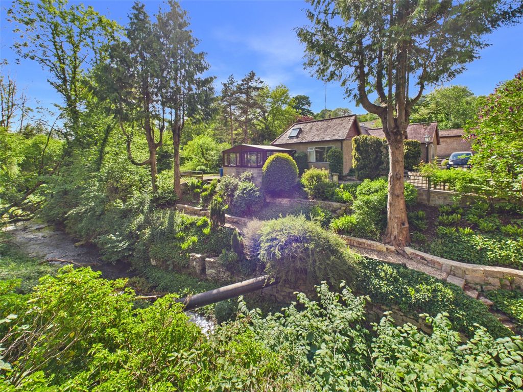 Property photo 1 of 20 Picture No. 09