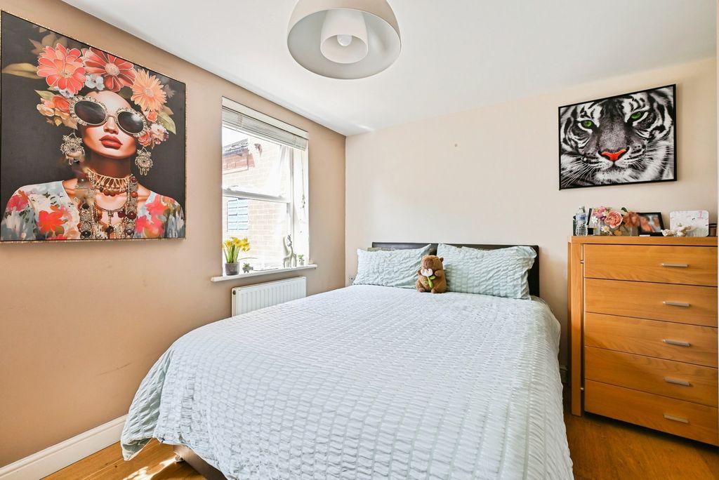 Property photo 3 of 14 Pbox-Img.Jpg
