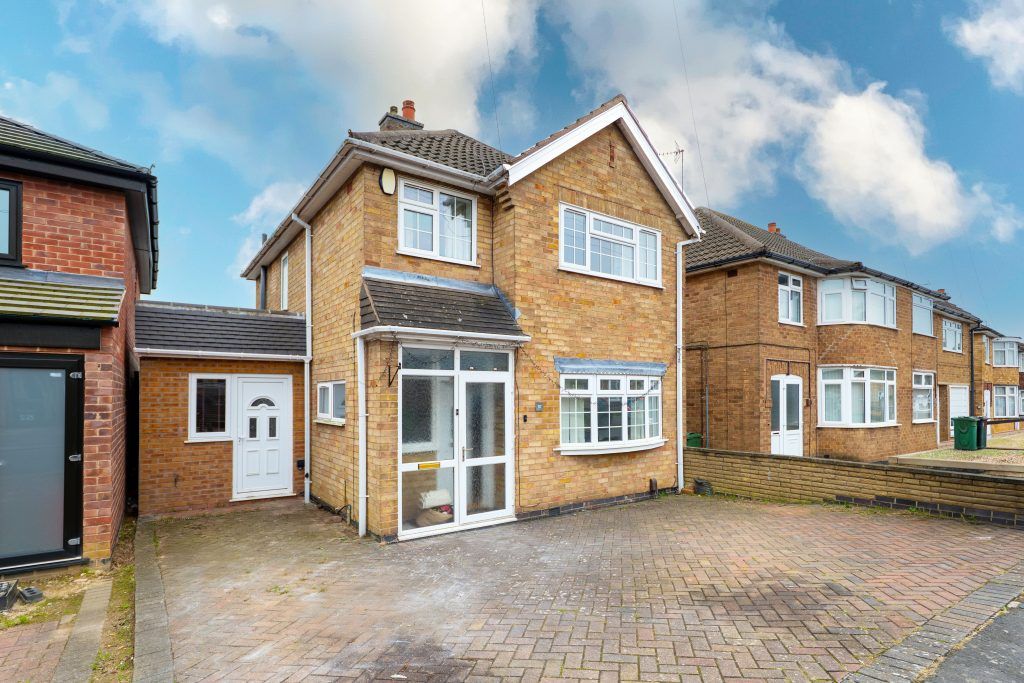 Property photo 1 of 31