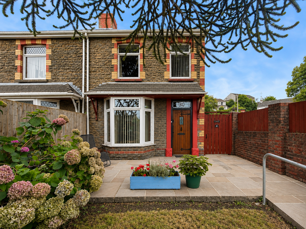 Property photo 1 of 42