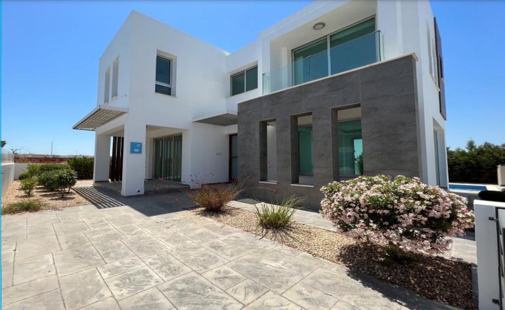 Property photo 2 of 7