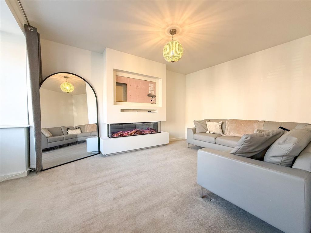 Property photo 2 of 38 20260317_142106882_Ios.Jpg