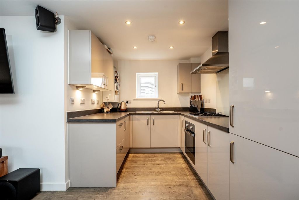 Property photo 2 of 13 Dsc04039.Jpg