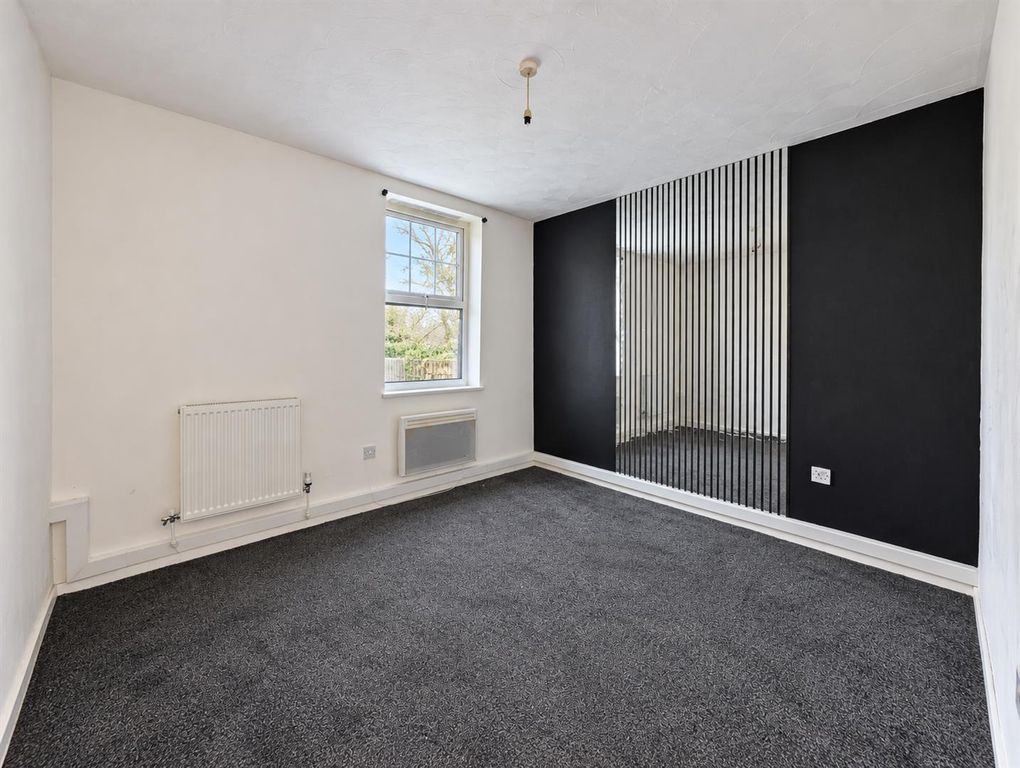 Property photo 2 of 7 1000069983.Png