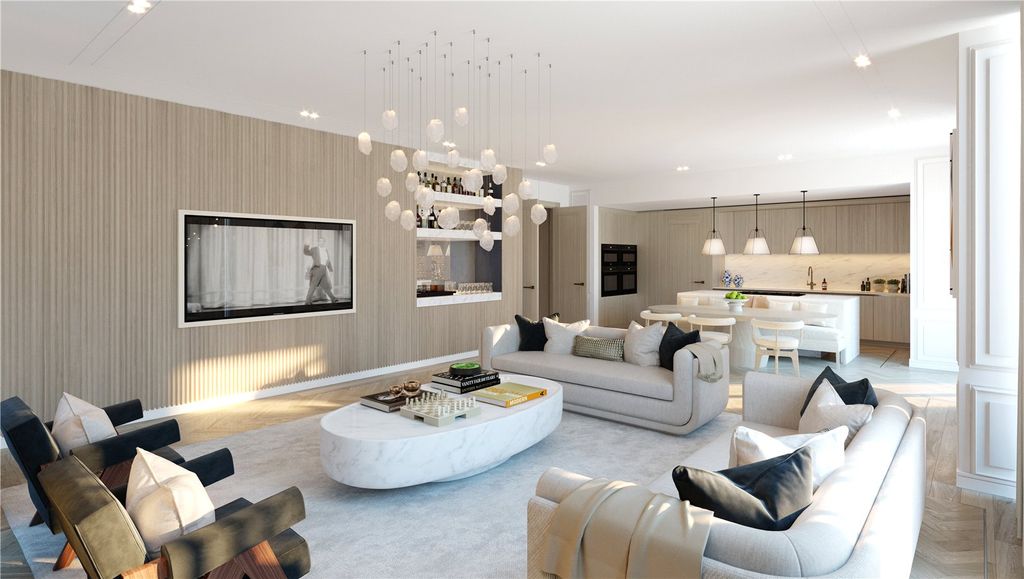 Property photo 1 of 21 Living Room