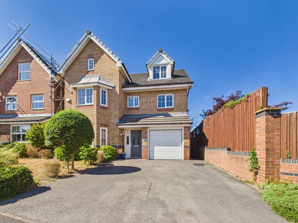 Property photo 1 of 30